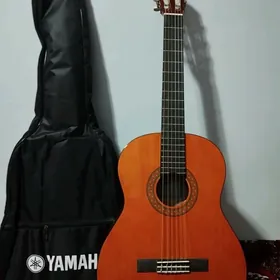 Yamaha C40 gitara гитара