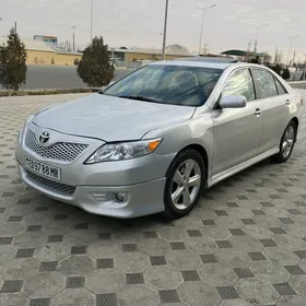 Toyota Camry 2011