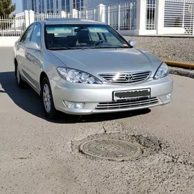 Toyota Camry 2003