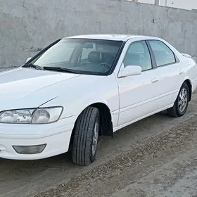 Toyota Camry 1998