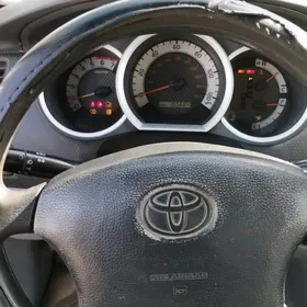 Toyota Tacoma 2014