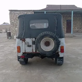 UAZ 469 2007