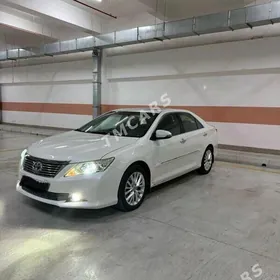 Toyota Camry 2012