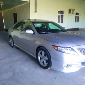 Toyota Camry 2010