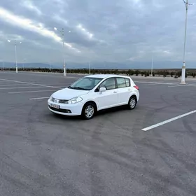 Nissan Versa 2010