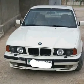 BMW 525 1990