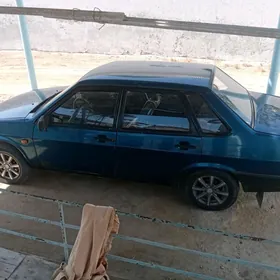 LADA 99 MORDA BOLEK