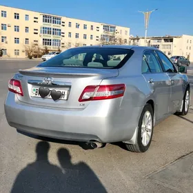 Toyota Camry 2010