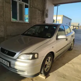 Opel Astra 2000