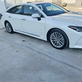 Toyota Avalon 2022