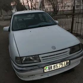 Opel Vectra 1992