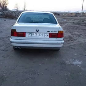 BMW 525 1989