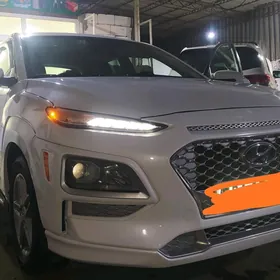 Hyundai Kona 2021