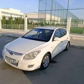 Hyundai I30 2010