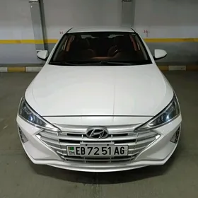 Hyundai Elantra 2019