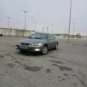 Toyota Camry 1998