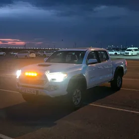 Toyota Tacoma 2019