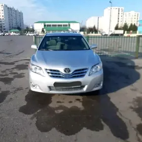 Toyota Camry 2010