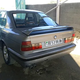 BMW 525 1989