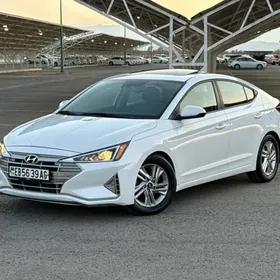 Hyundai Elantra 2020