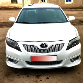 Toyota Camry 2011