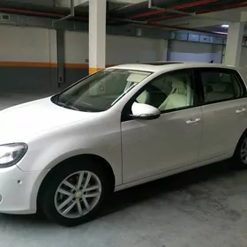 Volkswagen Golf 2010