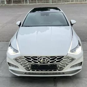 Hyundai Sonata 2021