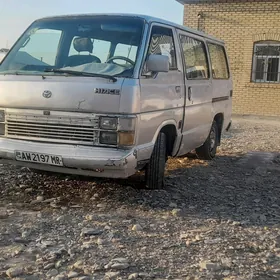 Toyota Hiace 1985