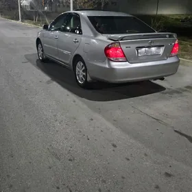 Toyota Camry 2003