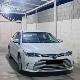 Toyota Avalon 2018