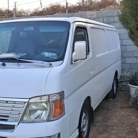 Nissan Urvan 2008