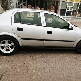 Opel Astra 2002