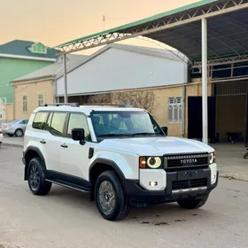 Toyota Land Cruiser Prado 2024