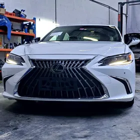 Lexus ES 350 2019