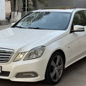 Mercedes-Benz E350 2010