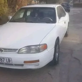 Toyota Camry 1993