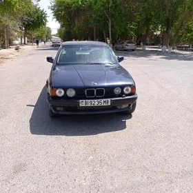 BMW 525 1989