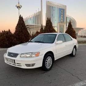 Toyota Camry 2000