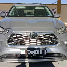 Toyota Highlander 2020