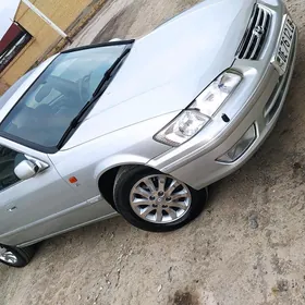 Toyota Camry 2000