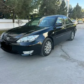 Toyota Camry 2005