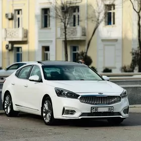 Kia Cadenza 2017