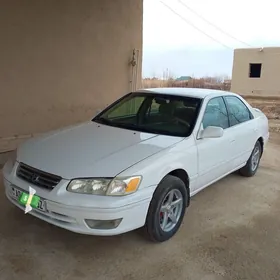 Toyota Camry 2001