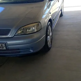 Opel Astra 2002