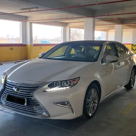 Lexus ES 350 2016