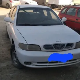 Daewoo Nexia 1998