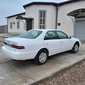 Toyota Camry 1999