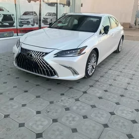 Lexus ES 350 2022