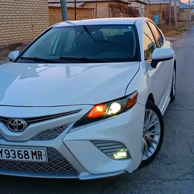 Toyota Camry 2020