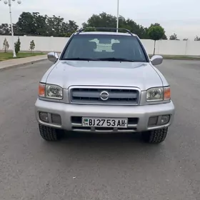 Nissan Pathfinder 2002